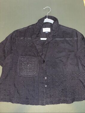 American Eagle Eyelet Button-Down Top